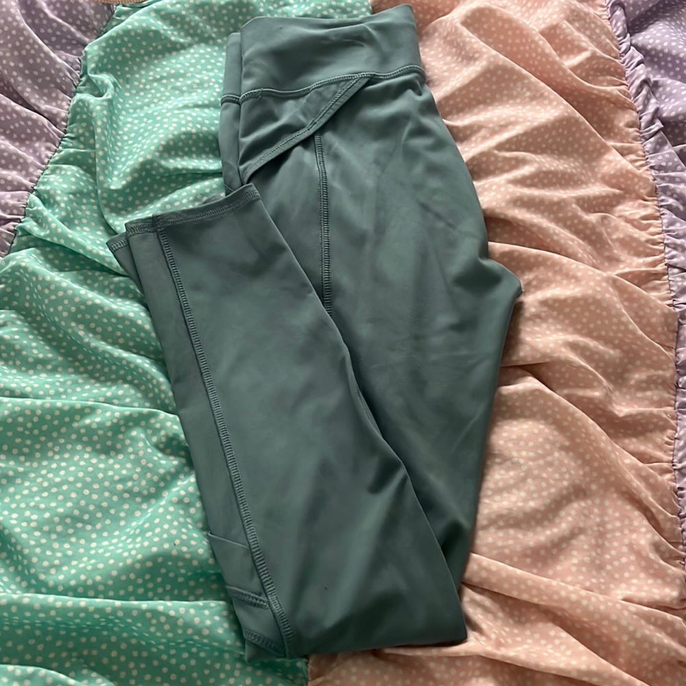 Green leggings, XL (14-16) in girls